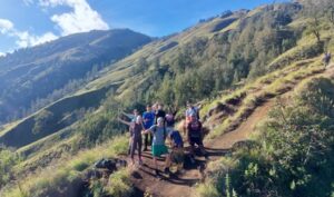 mount rinjani 3 days 2 nights