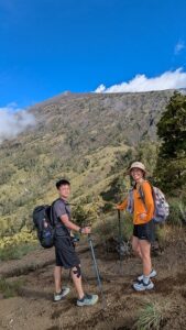sembalun trekking trails